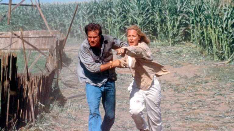 Daveed Diggs Says The TWISTER Sequel He Was Working on With Helen Hunt Studio Was Shut Down for “Shady” Reasons — GeekTyrant Daveed Diggs Says The TWISTER Sequel He Was Working on With Helen Hunt Studio Was Shut Down for “Shady” Reasons — GeekTyrant