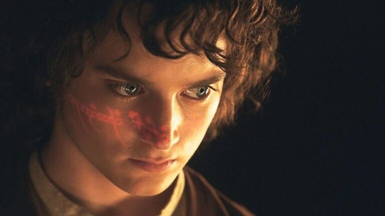Elijah Wood “Surprised” By WB’s New LORD OF THE RINGS Movies and Hopes They’re Made With “Reverence” For Tolkien — GeekTyrant Elijah Wood “Surprised” By WB’s New LORD OF THE RINGS Movies and Hopes They’re Made With “Reverence” For Tolkien — GeekTyrant